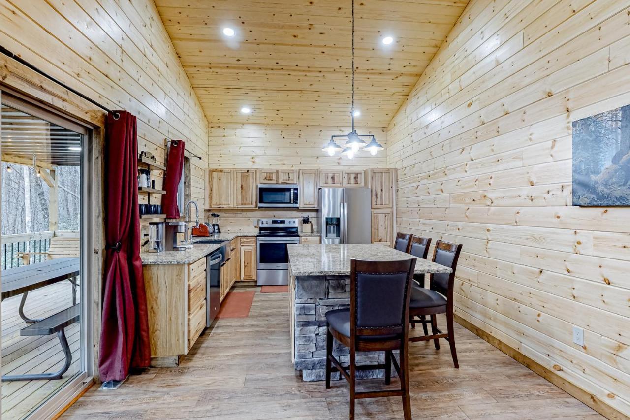 Cozy Bear Cabin #1 Sautee Nacoochee Экстерьер фото