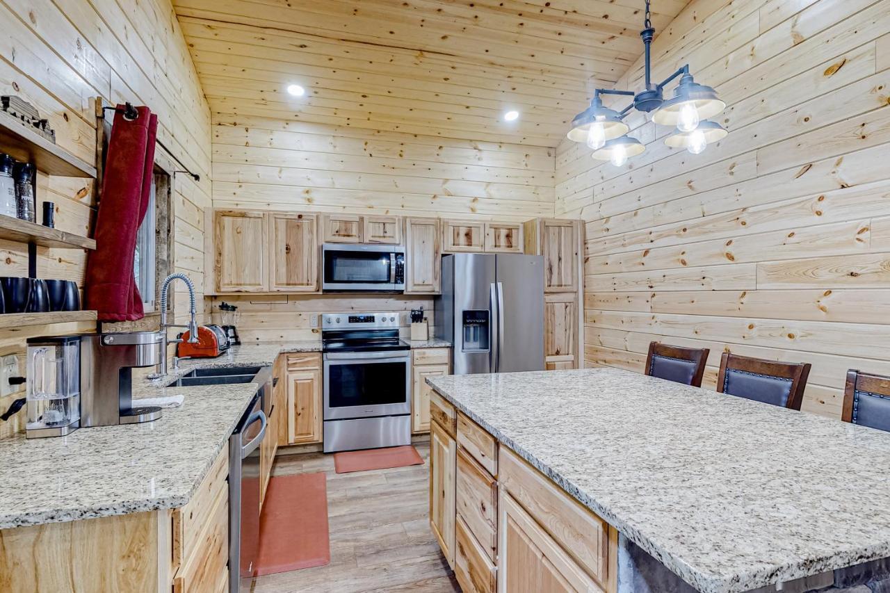 Cozy Bear Cabin #1 Sautee Nacoochee Экстерьер фото